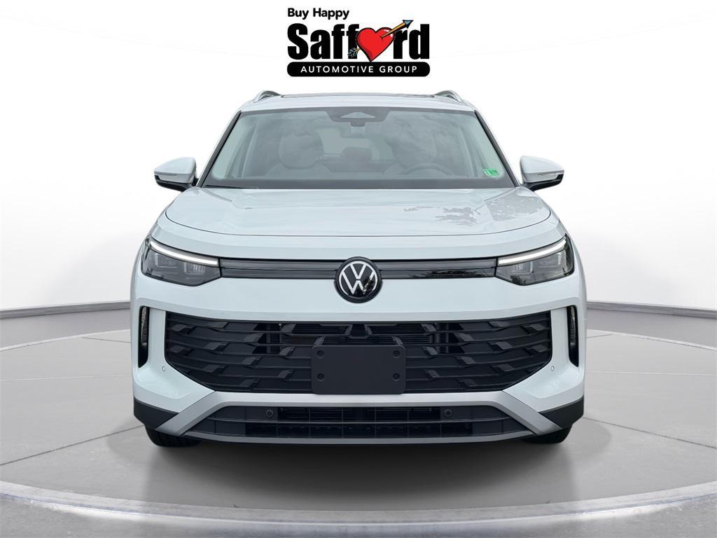 new 2025 Volkswagen Tiguan car, priced at $33,491