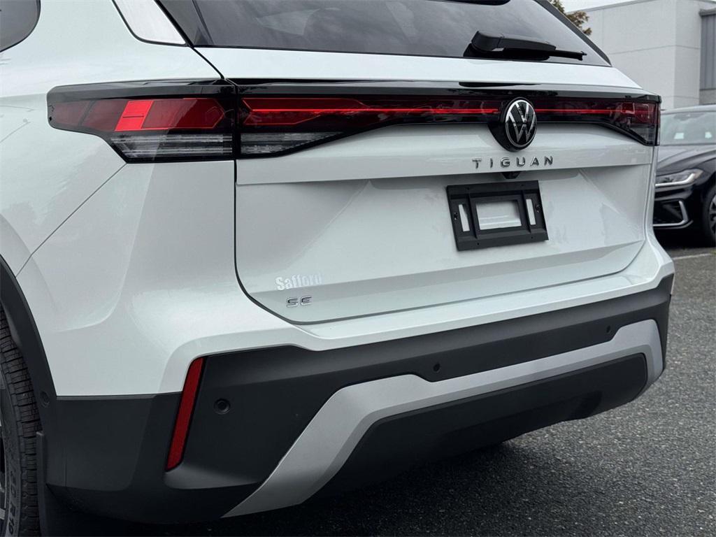 new 2025 Volkswagen Tiguan car, priced at $33,491