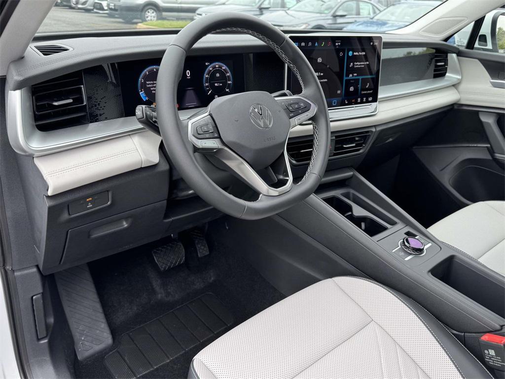 new 2025 Volkswagen Tiguan car, priced at $33,491