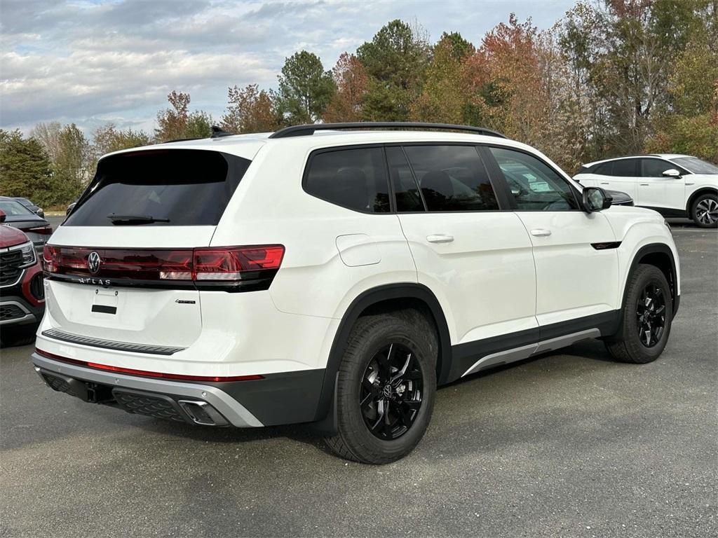 new 2025 Volkswagen Atlas car, priced at $48,089