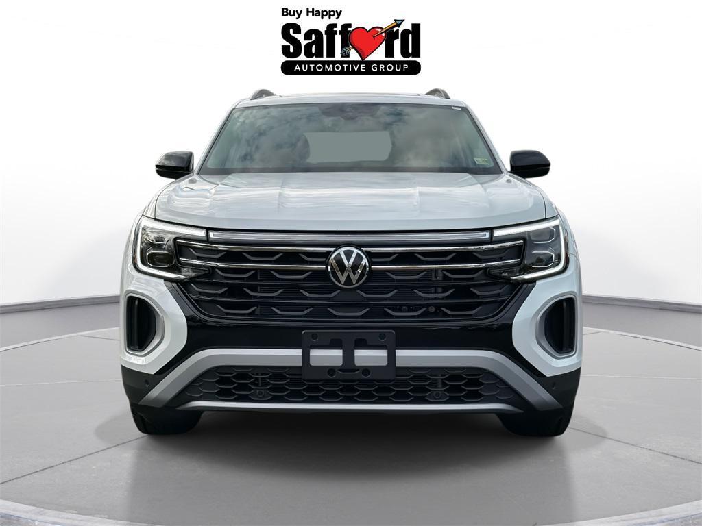 new 2025 Volkswagen Atlas car, priced at $47,789