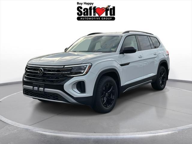 new 2025 Volkswagen Atlas car, priced at $48,089