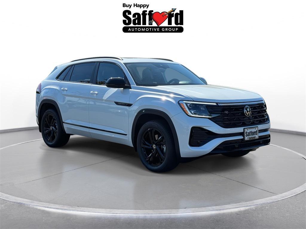 new 2026 Volkswagen Atlas Cross Sport car, priced at $53,688