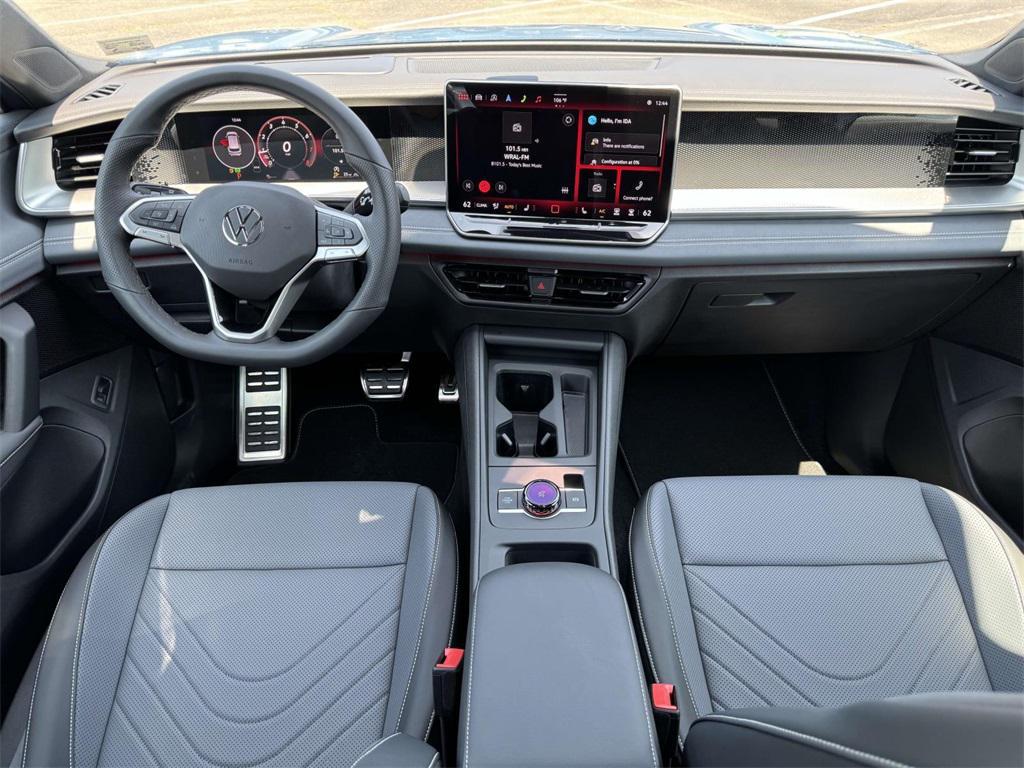 new 2025 Volkswagen Tiguan car, priced at $38,896