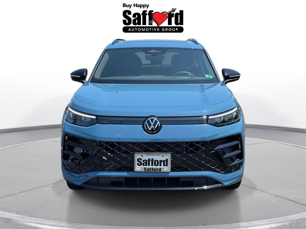 new 2025 Volkswagen Tiguan car, priced at $38,896