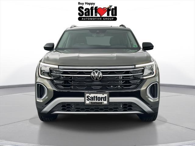 new 2025 Volkswagen Atlas car, priced at $48,611