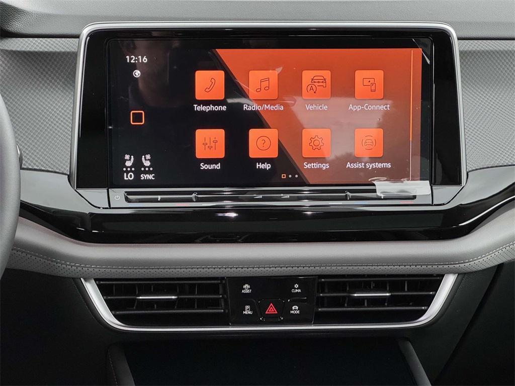 new 2025 Volkswagen Atlas car, priced at $48,311