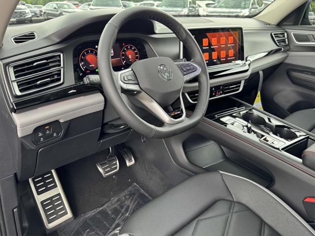 new 2025 Volkswagen Atlas car, priced at $48,611