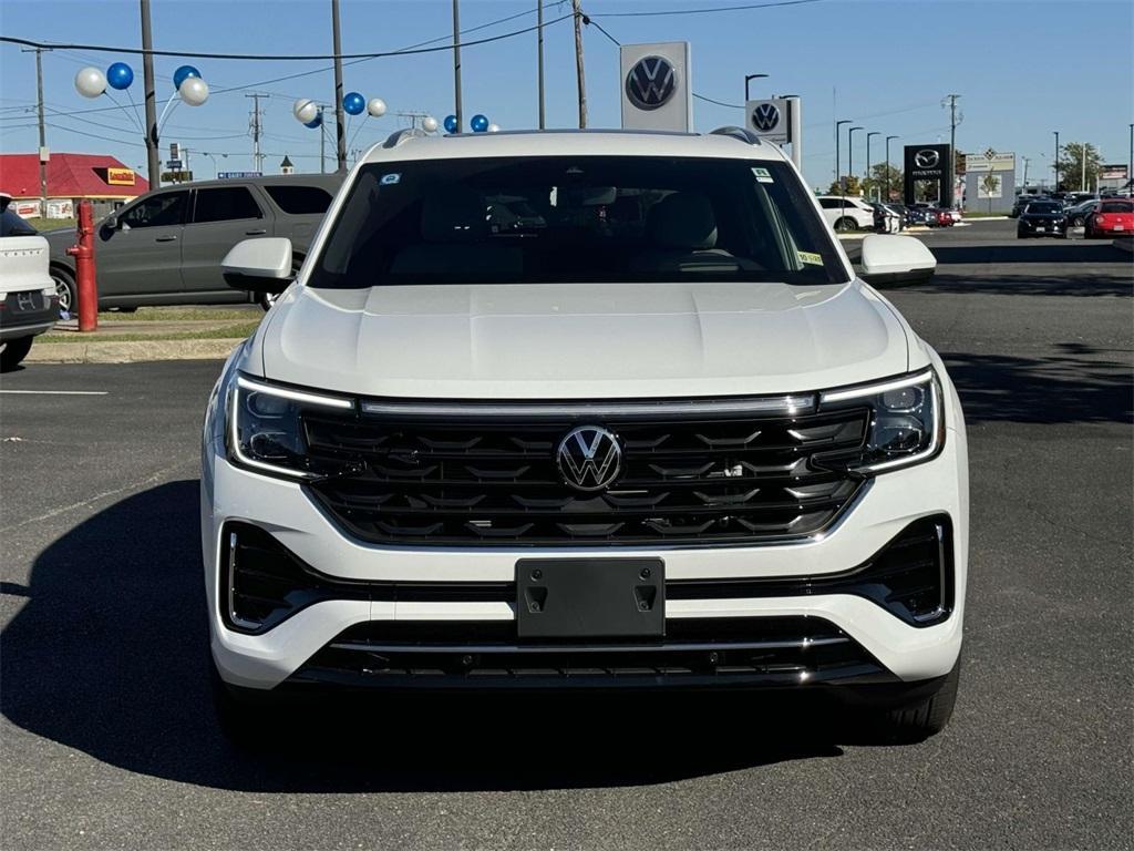 new 2024 Volkswagen Atlas Cross Sport car, priced at $50,746