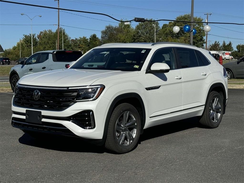 new 2024 Volkswagen Atlas Cross Sport car, priced at $50,746