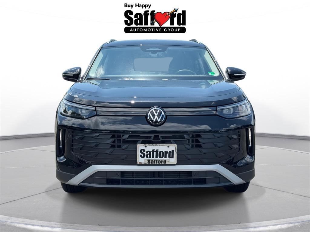 new 2025 Volkswagen Tiguan car, priced at $30,761