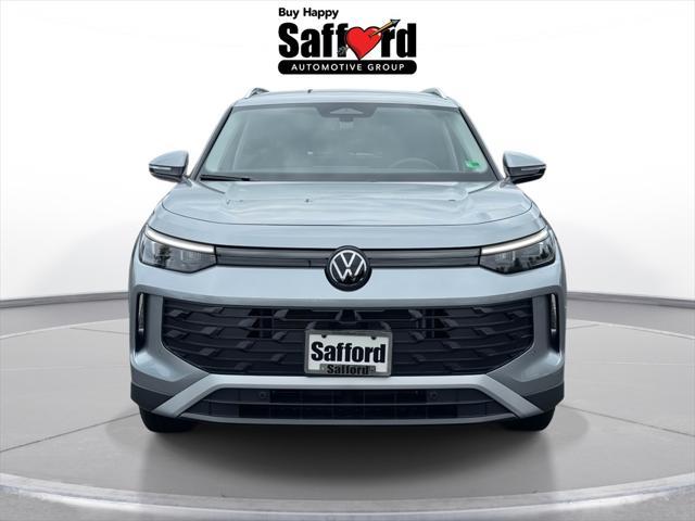 new 2025 Volkswagen Tiguan car, priced at $35,643