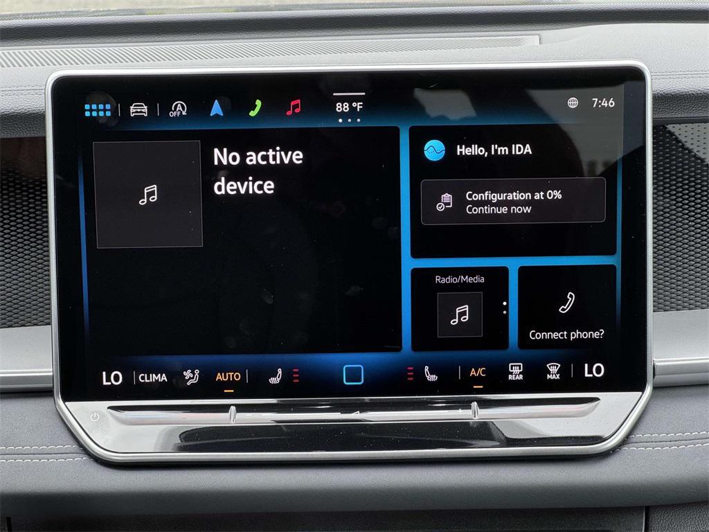 new 2025 Volkswagen Tiguan car, priced at $33,393