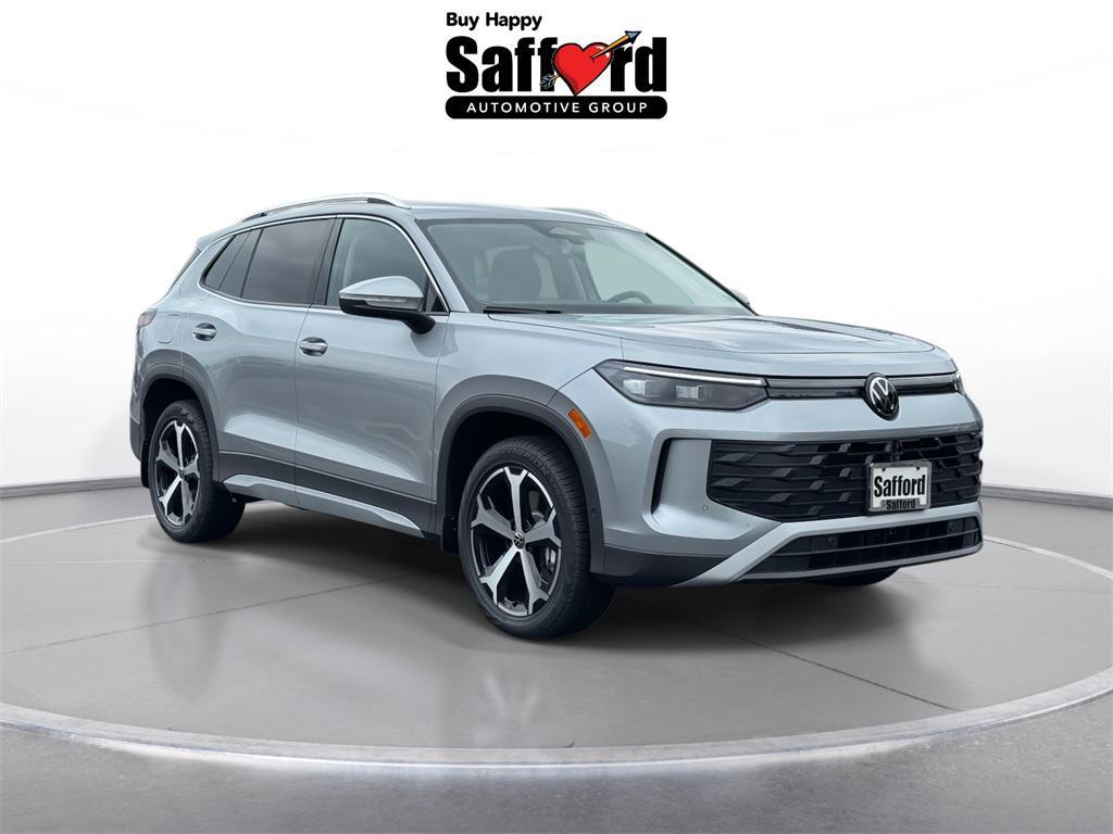 new 2025 Volkswagen Tiguan car, priced at $33,393