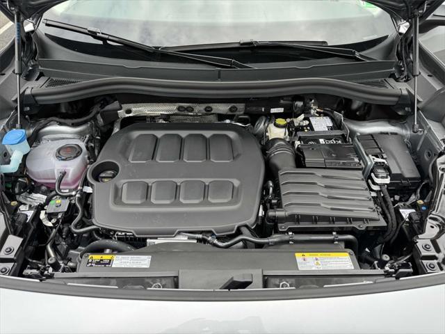 new 2025 Volkswagen Tiguan car, priced at $35,643