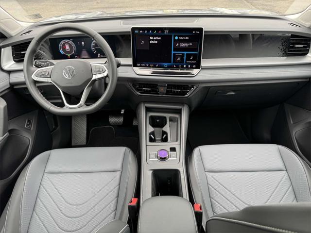 new 2025 Volkswagen Tiguan car, priced at $35,643