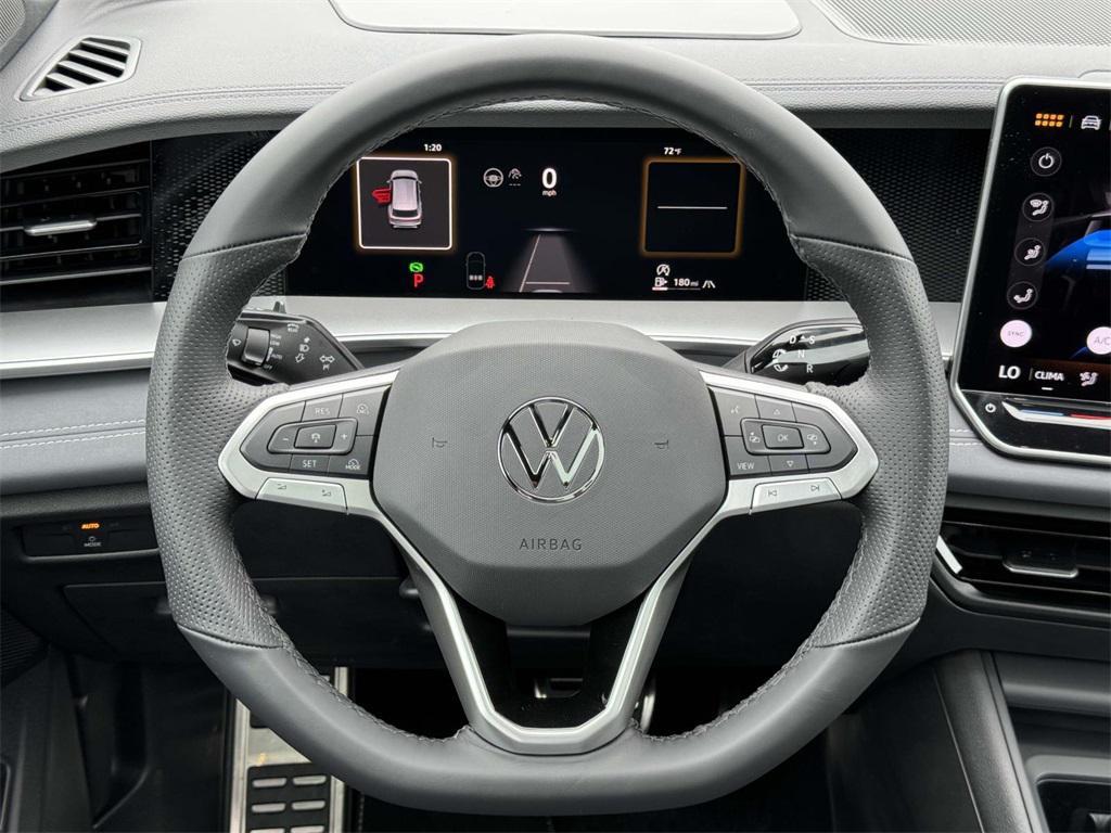 new 2025 Volkswagen Tiguan car, priced at $38,736