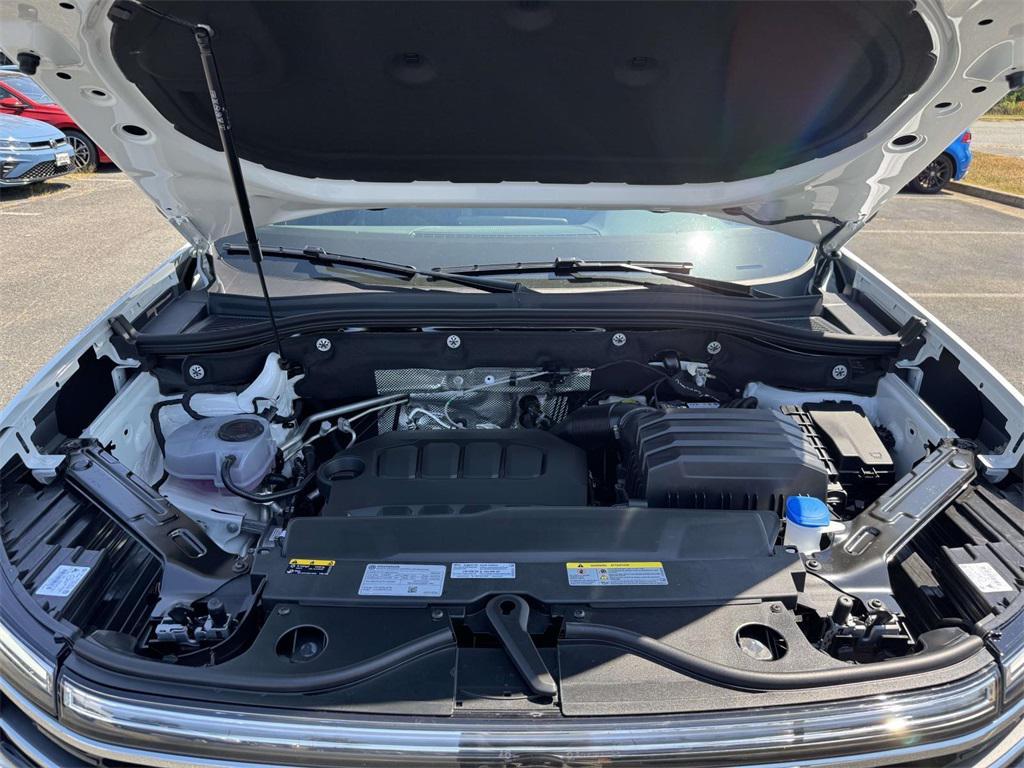 new 2026 Volkswagen Atlas car, priced at $50,694