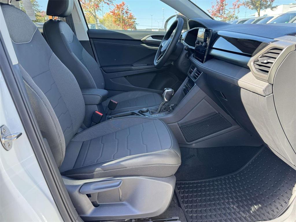 new 2025 Volkswagen Taos car, priced at $31,076