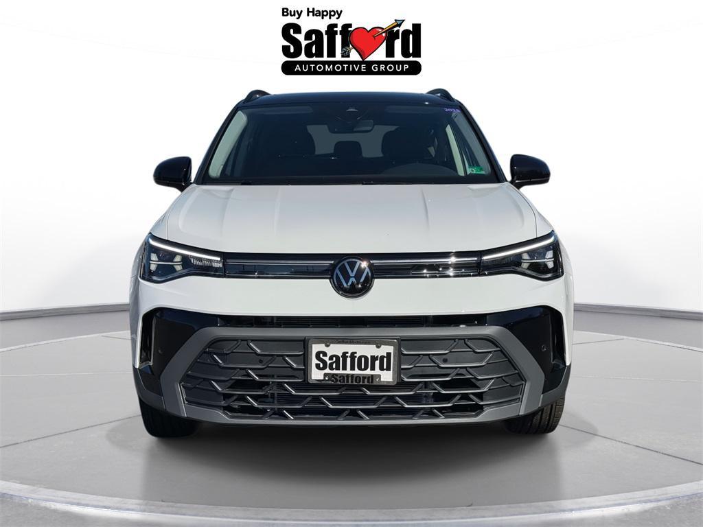 new 2025 Volkswagen Taos car, priced at $31,076