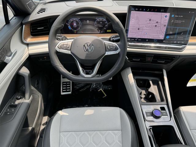 new 2025 Volkswagen Tiguan car, priced at $43,238