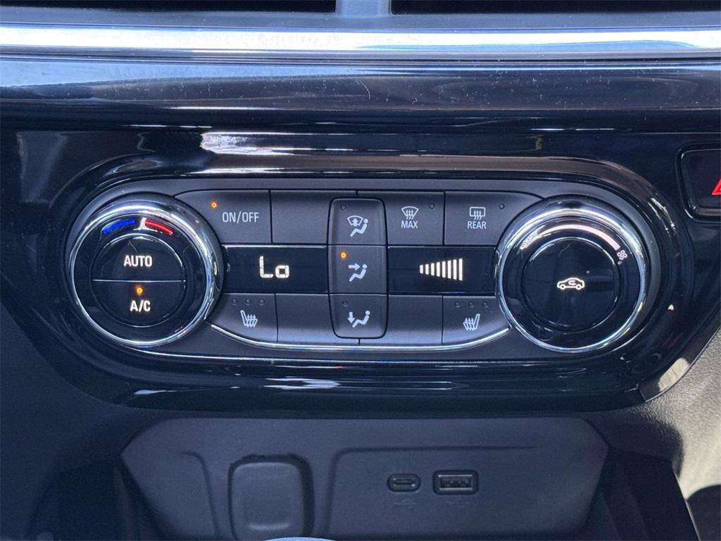 used 2024 Chevrolet Trax car, priced at $22,995