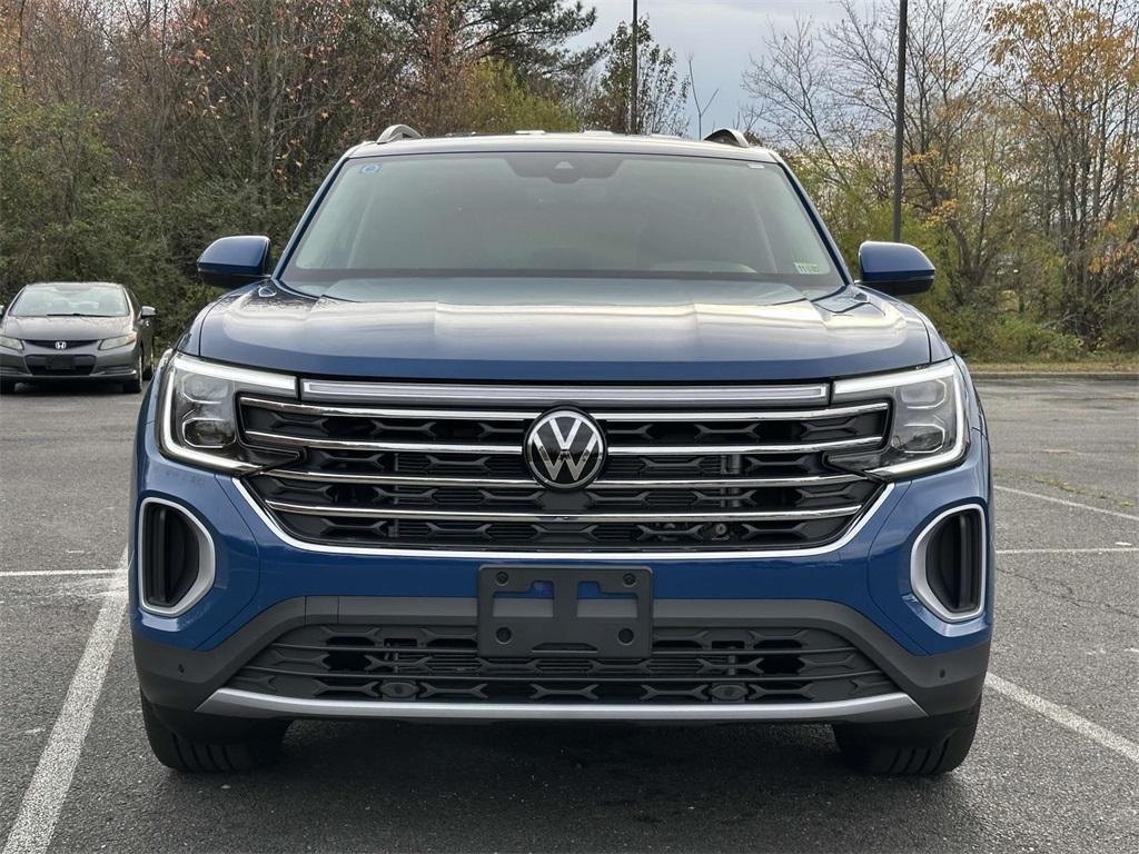 new 2025 Volkswagen Atlas car, priced at $45,465