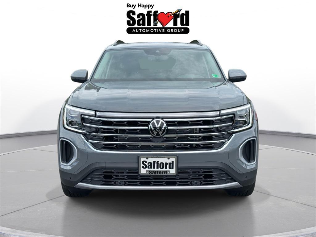new 2026 Volkswagen Atlas car, priced at $50,354