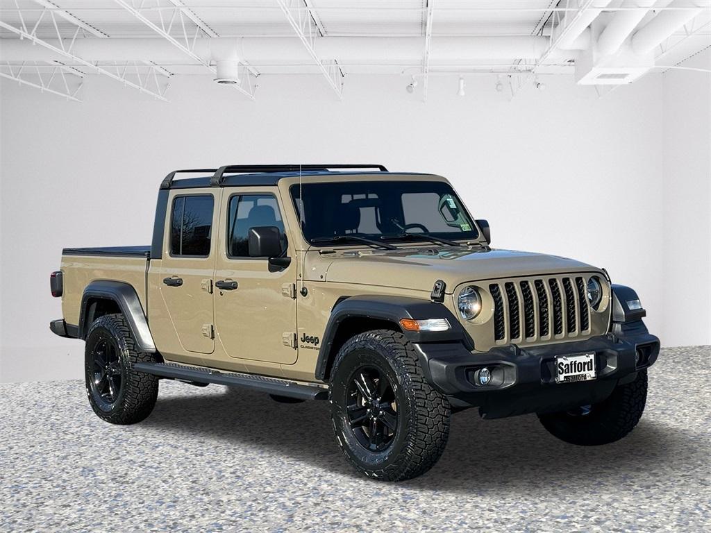 used 2020 Jeep Gladiator car, priced at $25,994