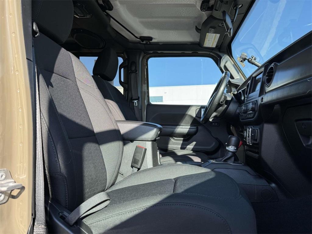 used 2020 Jeep Gladiator car, priced at $25,994