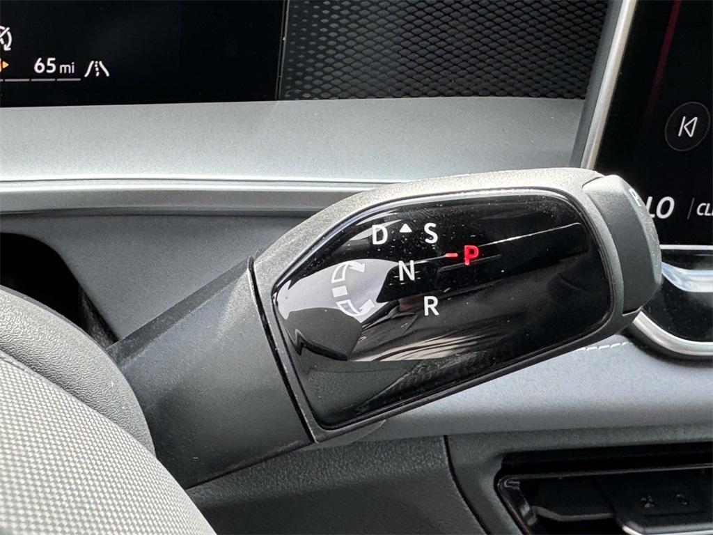 new 2025 Volkswagen Tiguan car, priced at $38,736