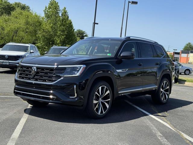 new 2025 Volkswagen Atlas car, priced at $55,096