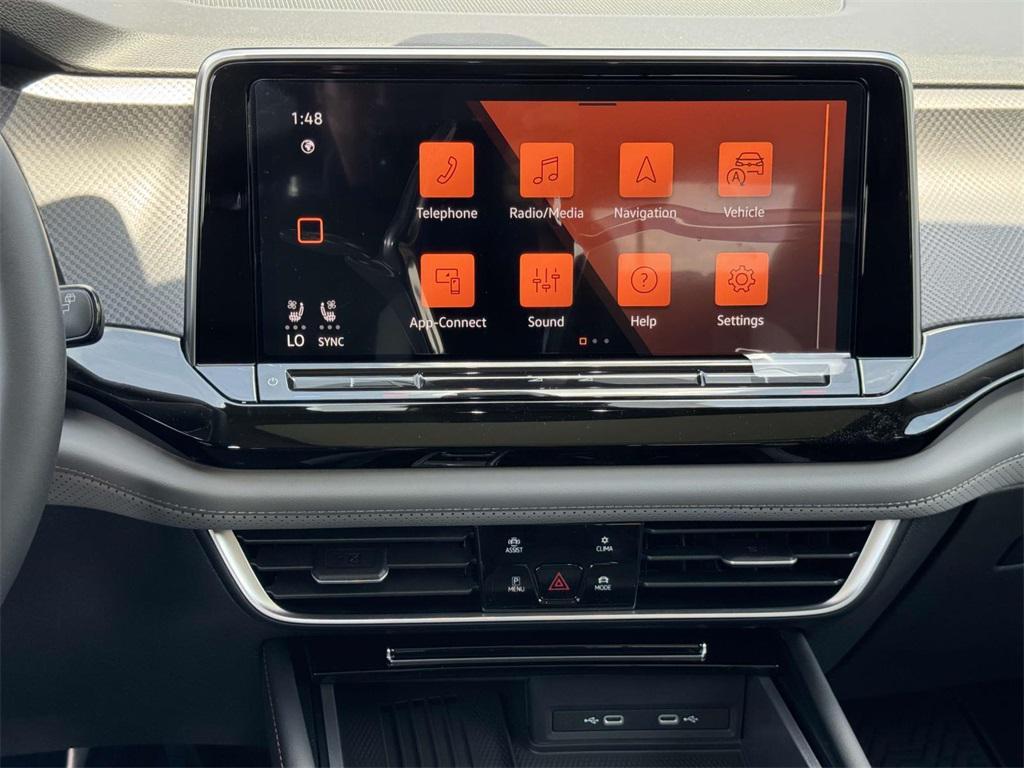new 2025 Volkswagen Atlas car, priced at $48,371