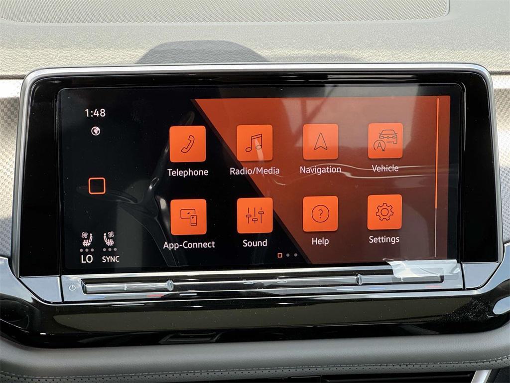 new 2025 Volkswagen Atlas car, priced at $48,371
