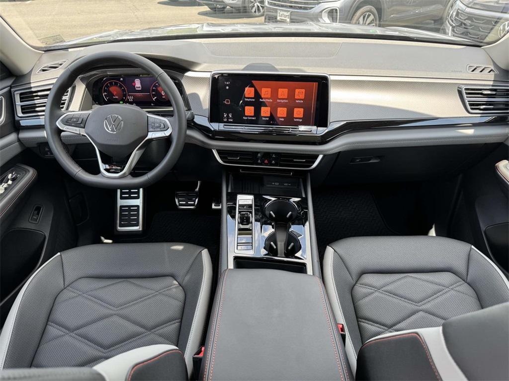 new 2025 Volkswagen Atlas car, priced at $48,371