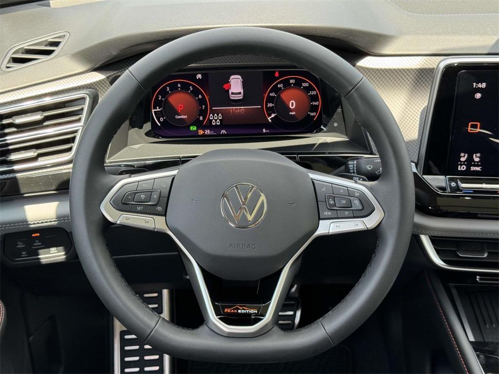 new 2025 Volkswagen Atlas car, priced at $48,371