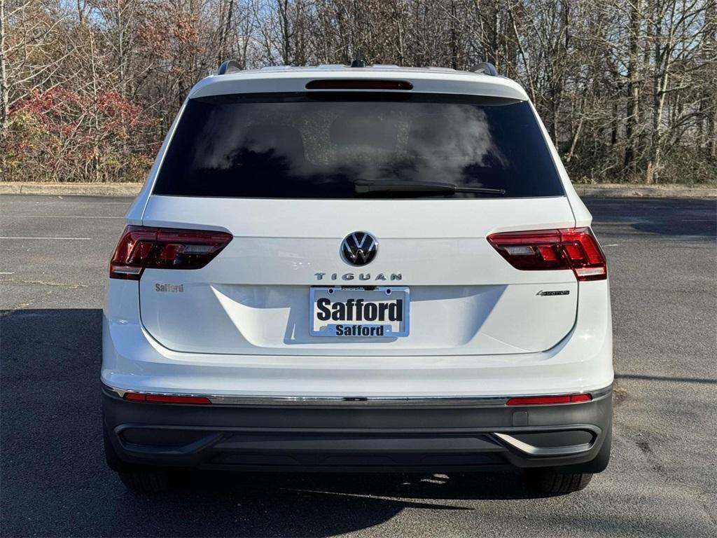 new 2024 Volkswagen Tiguan car, priced at $31,761