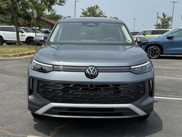 new 2025 Volkswagen Tiguan car, priced at $34,826