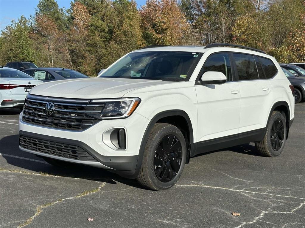 new 2025 Volkswagen Atlas car, priced at $46,169