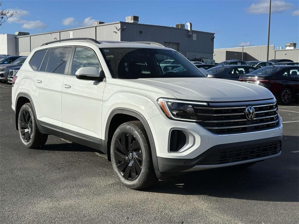 new 2025 Volkswagen Atlas car, priced at $46,169