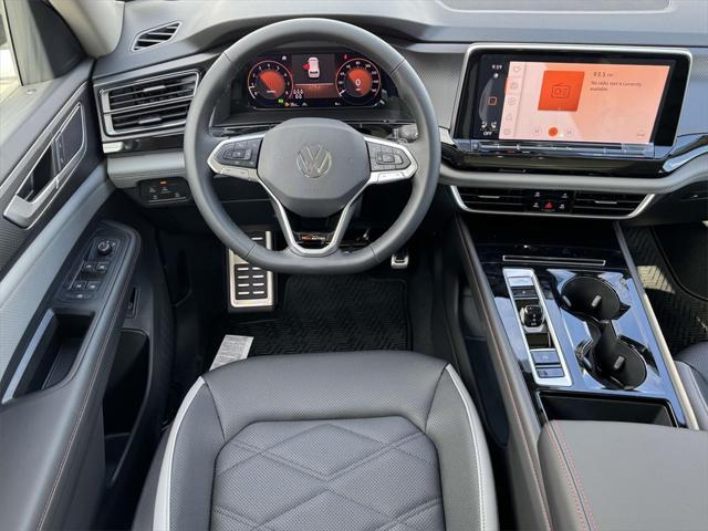 new 2025 Volkswagen Atlas car, priced at $48,489