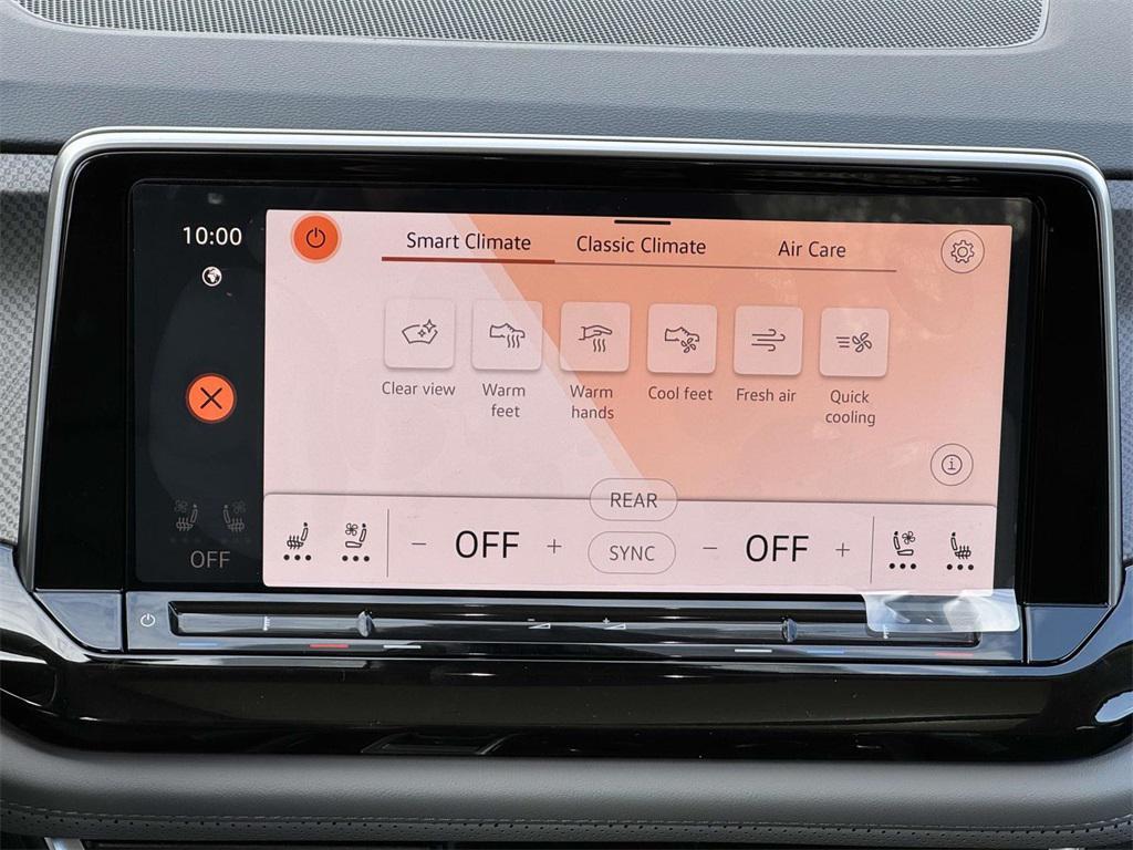 new 2025 Volkswagen Atlas car, priced at $48,489