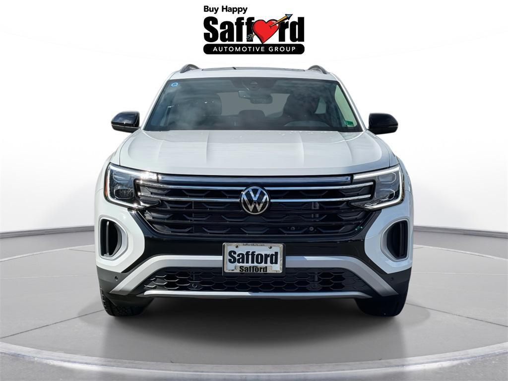 new 2025 Volkswagen Atlas car, priced at $48,489