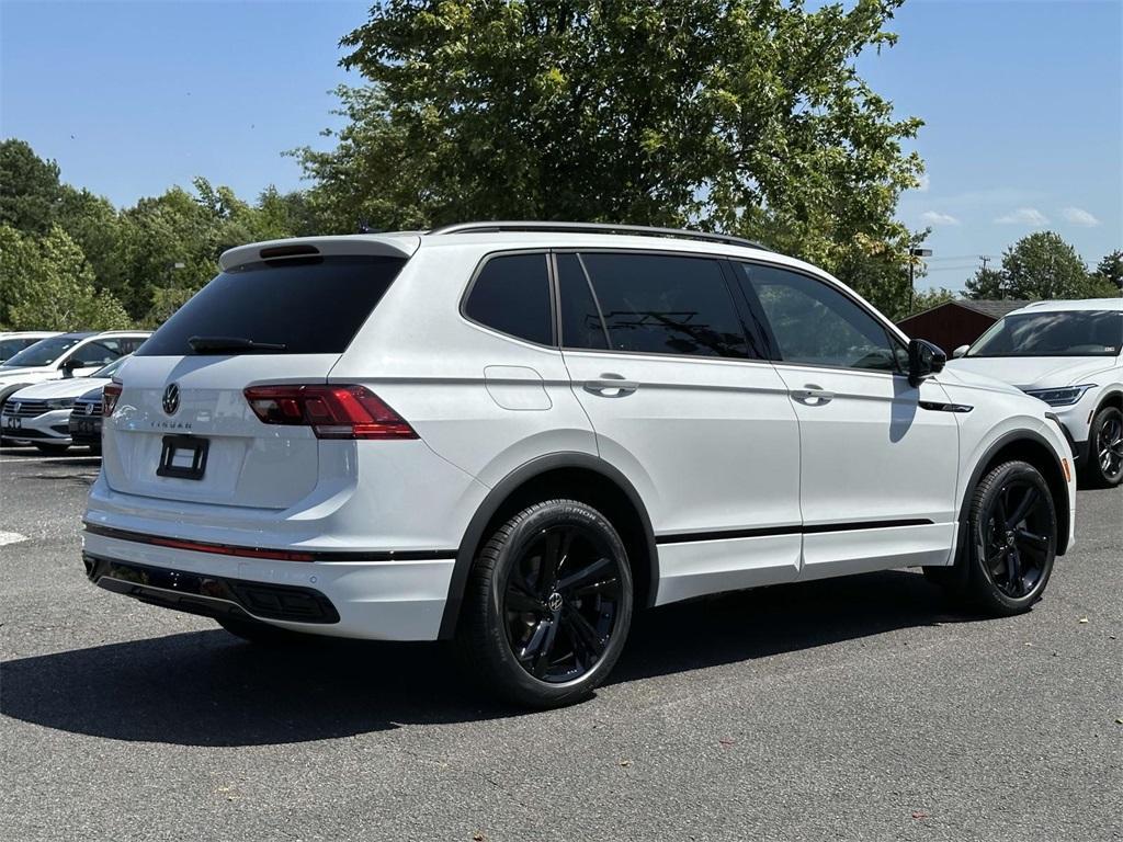 new 2024 Volkswagen Tiguan car, priced at $36,261