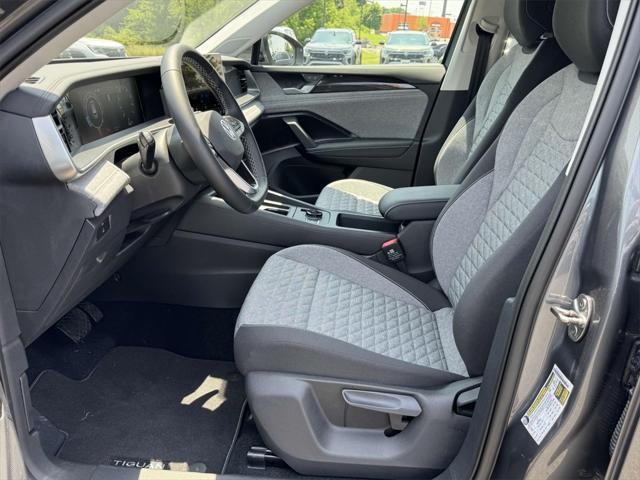 new 2025 Volkswagen Tiguan car, priced at $31,511