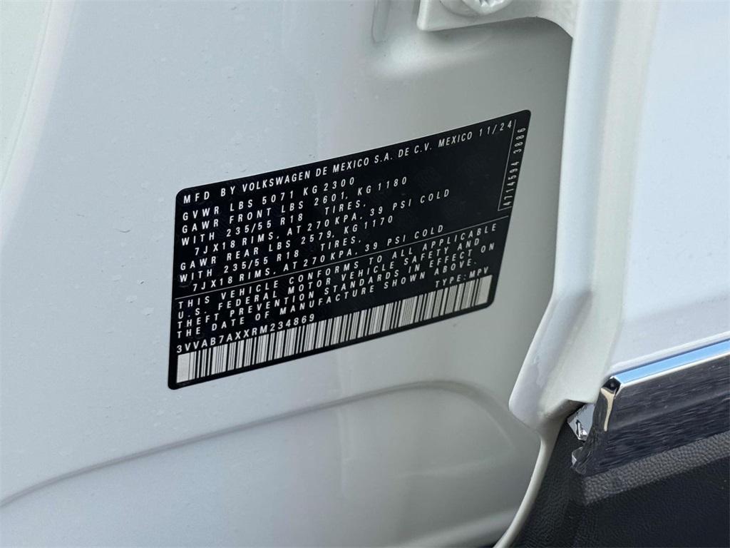 new 2024 Volkswagen Tiguan car, priced at $31,711
