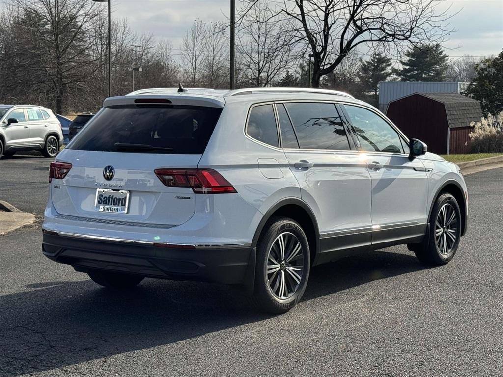 new 2024 Volkswagen Tiguan car, priced at $34,411