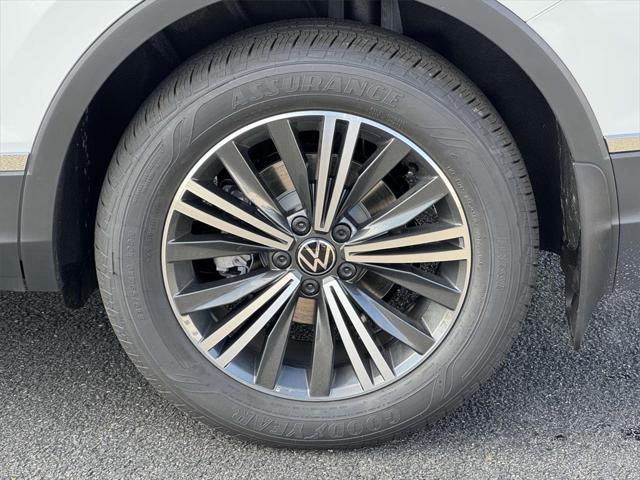new 2024 Volkswagen Tiguan car, priced at $33,711