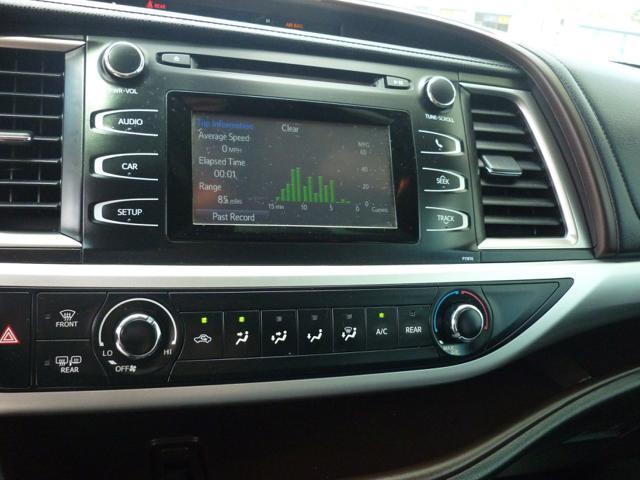 used 2019 Toyota Highlander car, priced at $20,995