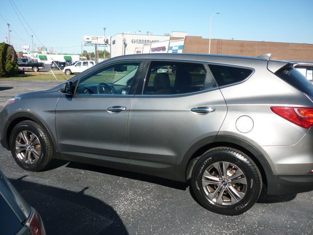 used 2013 Hyundai Santa Fe car, priced at $10,995